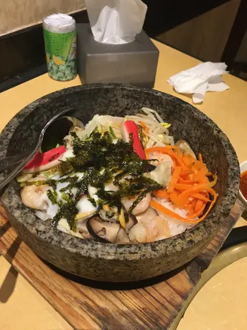 海鲜石头饭