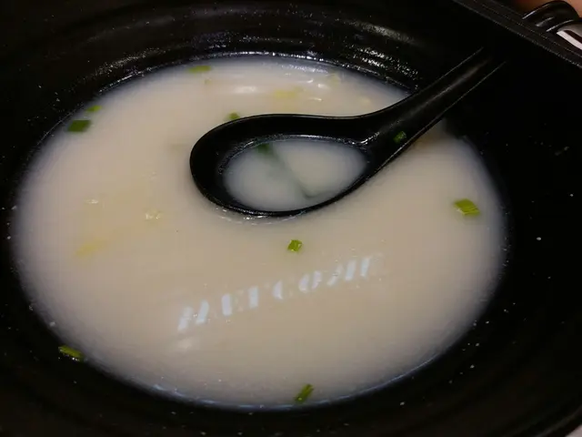 呢碗淨咁多湯。。。