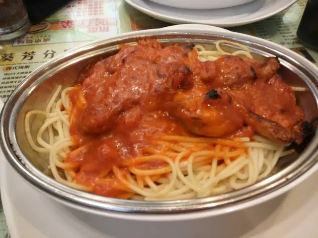 完全係麵同醬 茄同茄分開嘅作品 不值50蚊