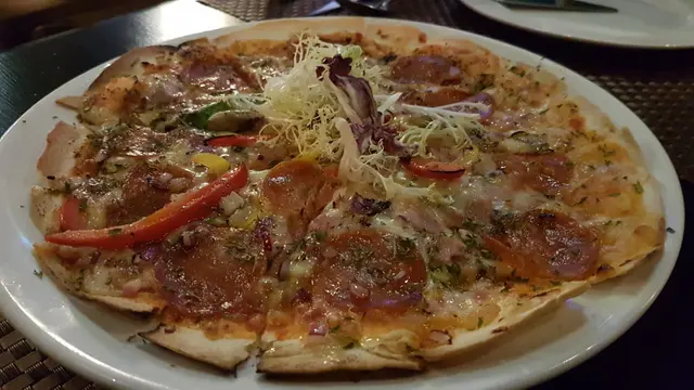 豪華至尊pizza