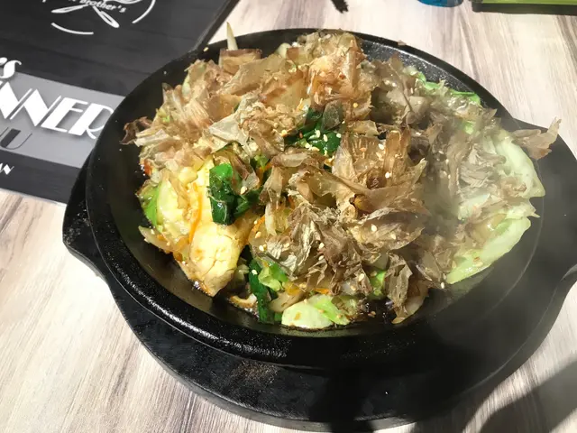 好大份，真係好大份，真係好大好大份。味道正常，做前菜都幾好呀