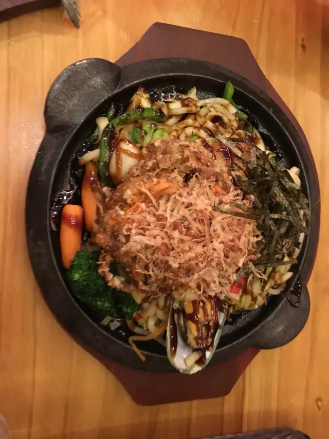 野菜軟殻蟹海鮮炒烏冬