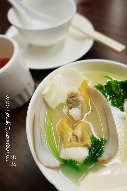 豆腐大蜆湯