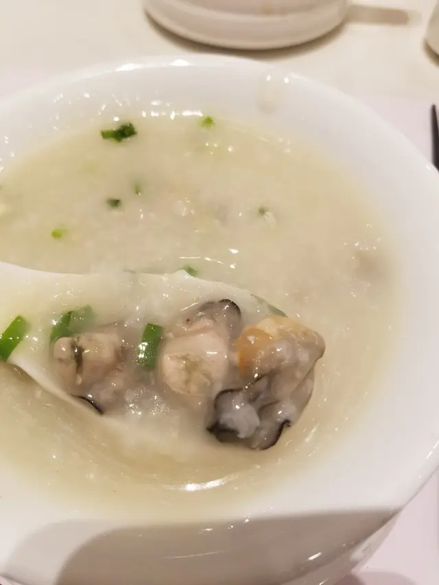珍珠蠔仔鮮魚
粥
