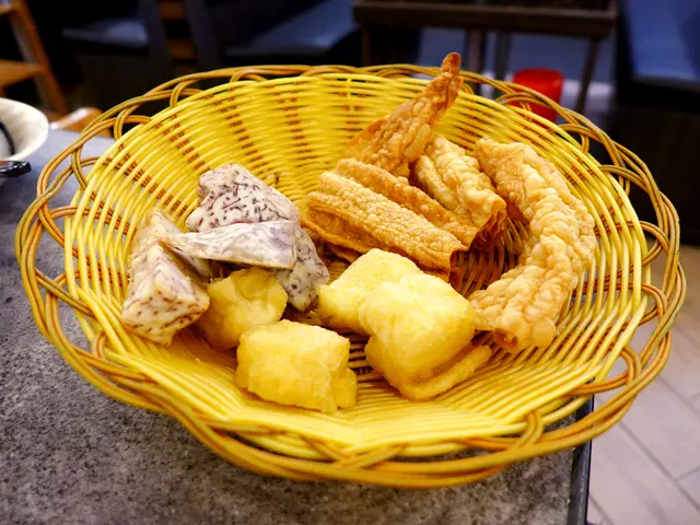 炸芋頭、豆卜、炸枝竹