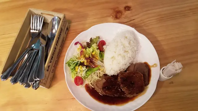 香煎厚切牛脷配日式山賊汁飯
