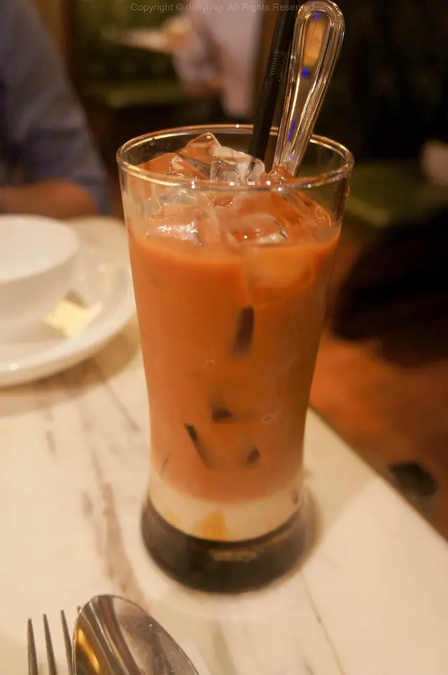 三色拉茶