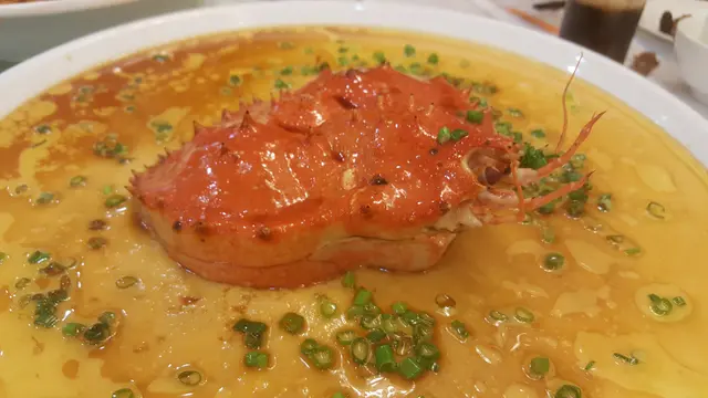 蟹膏蒸滑蛋