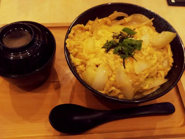 吉列豬扒親子丼