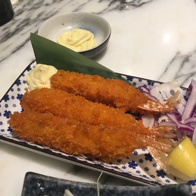 炸漿味蓋了海蝦的鮮味，食落有點過於油膩