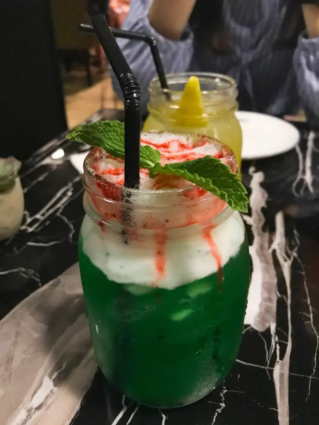 斯里蘭卡吸精吸血殺人大青蛙