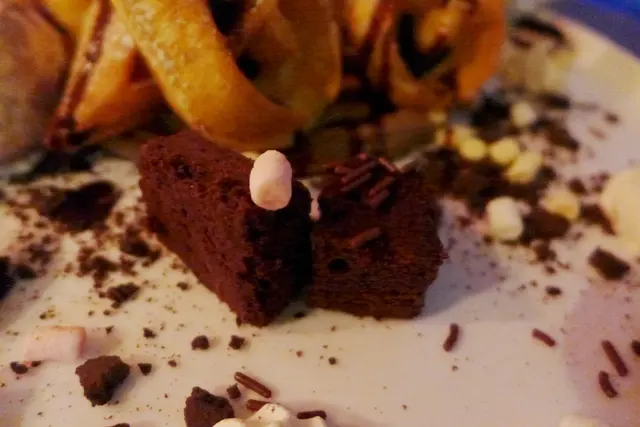 升級版奧利奧朱古力布朗尼窩夫雪糕-全份