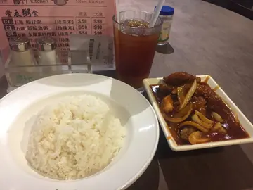 蜜汁豬扒飯