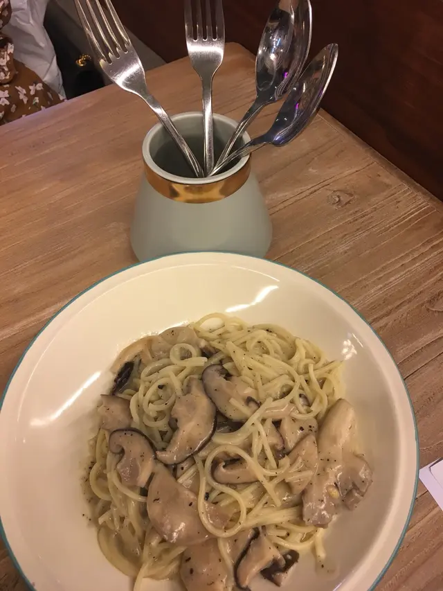 松露八白菌意大利粉