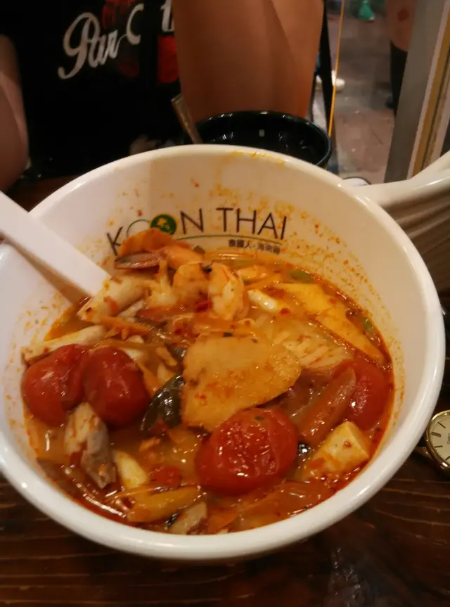 冬蔭公湯金邊粉