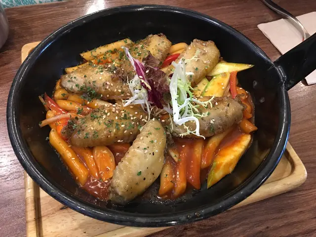 柚子蜜糖鷄翼炒年糕
