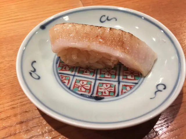 拖羅 (とろ)