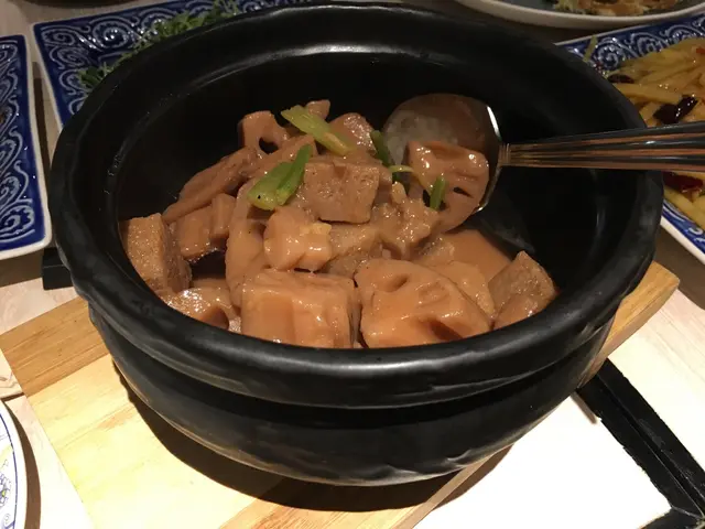 南乳蓮藕魔芋煲