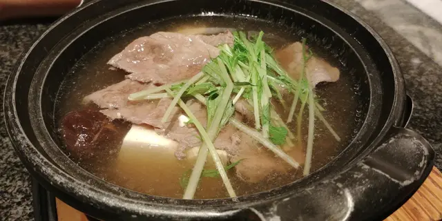 牛肉豆腐鍋