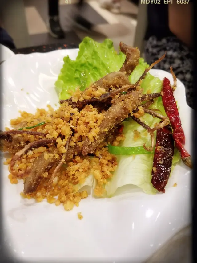 避風塘芥辣粉炒鴨舌