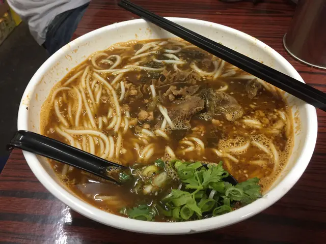 金錢肚麻酸辣米線