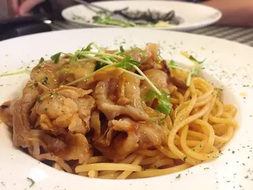 薑汁豚肉炒意大利粉