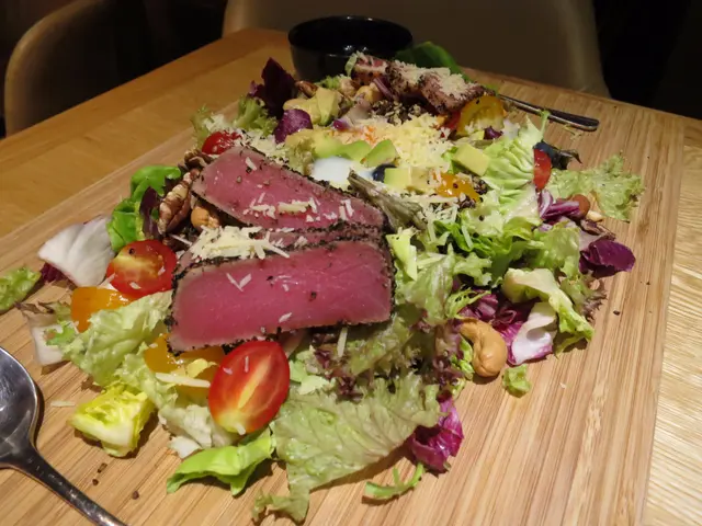 味の原赤身沙律