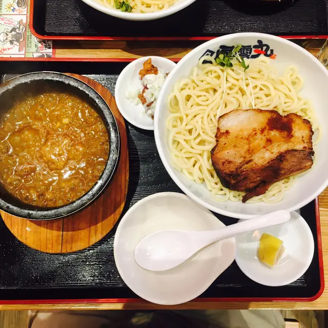 咖喱豚骨魚介沾麵