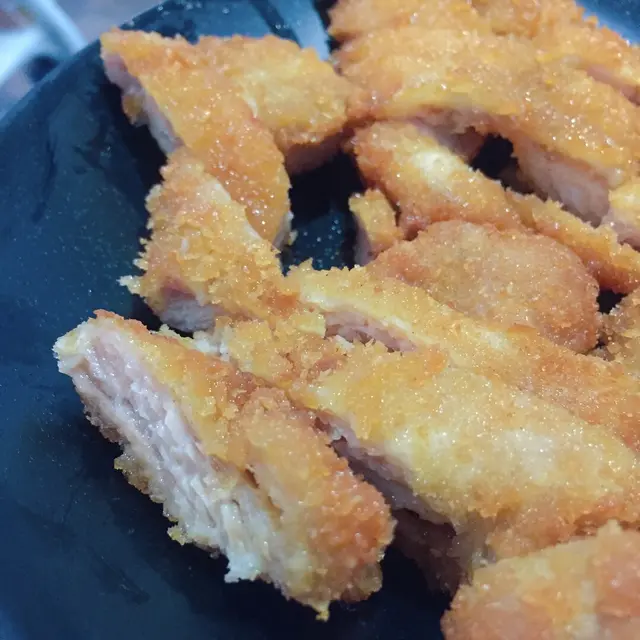 吉列雞扒（大）龍蝦蕃茄湯拉麵