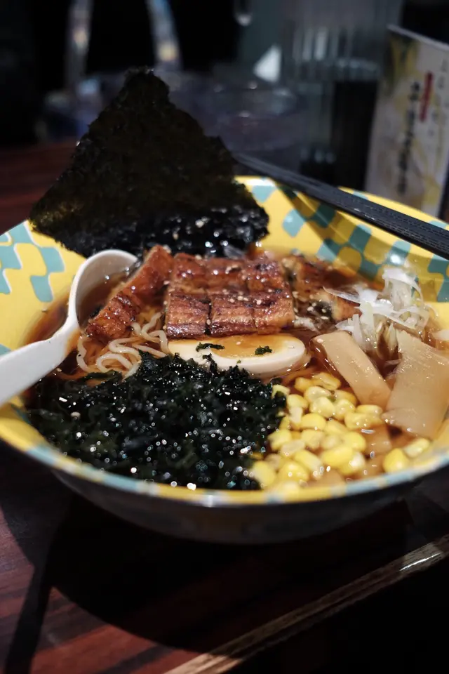 東京醬油鰻魚拉麵