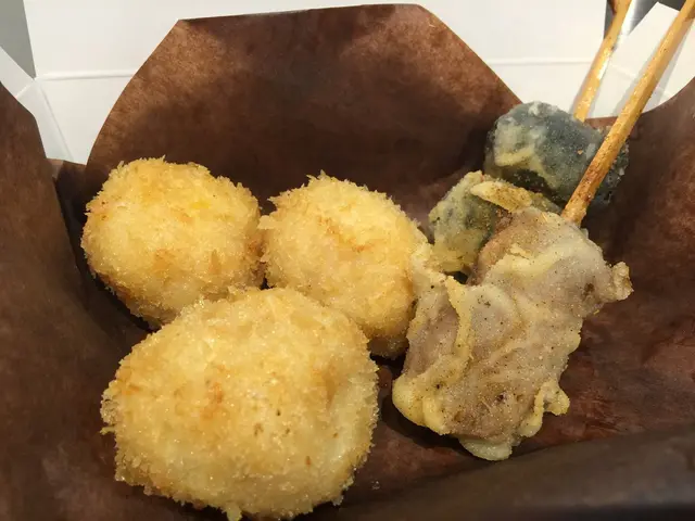 乒乓波的大小,外皮炸得酥脆金黃