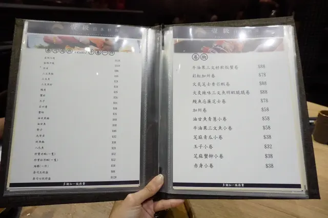 走的是親民路線,這反映在餐牌取價之上