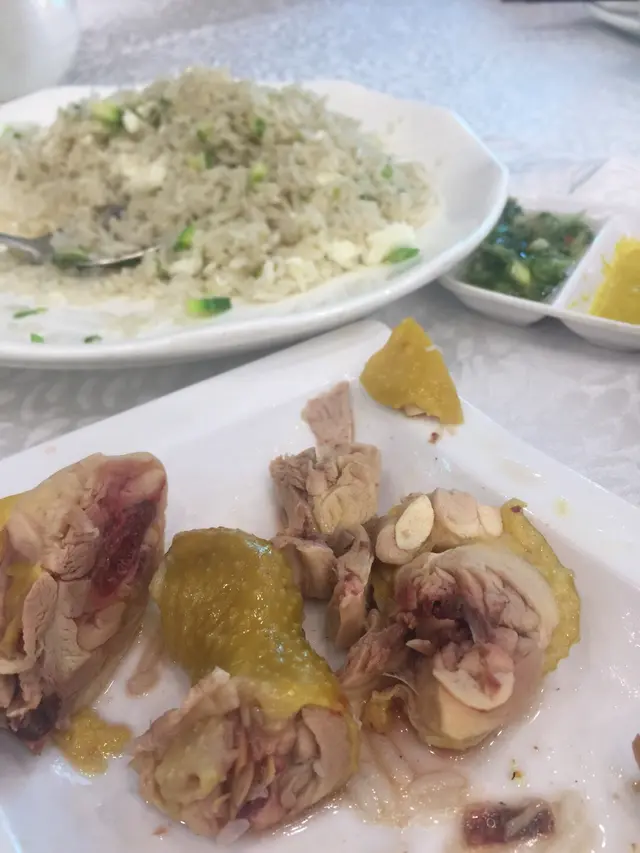 職員淥咗好耐返嚟都係有血水