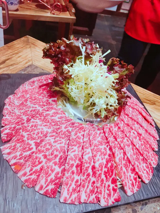 頂級招牌肥牛點完汁有埋飯就perfect池啦