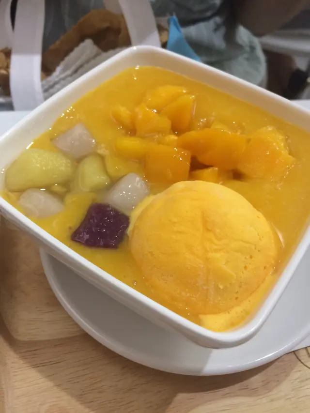 小丸子賣晒,轉了芋圓