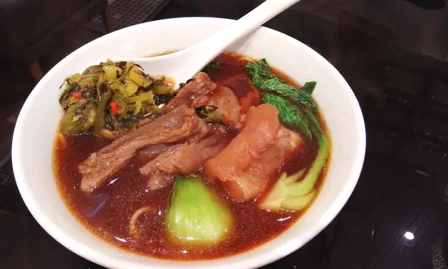 牛筋牛肉加起來有4、5條之多,份量看上不錯