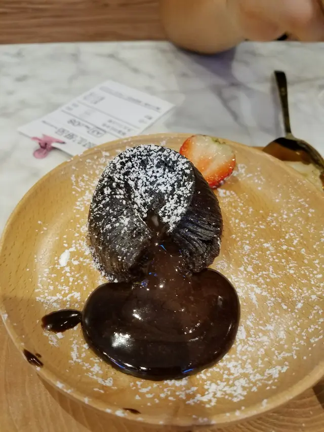 朱古力溶液滿滿