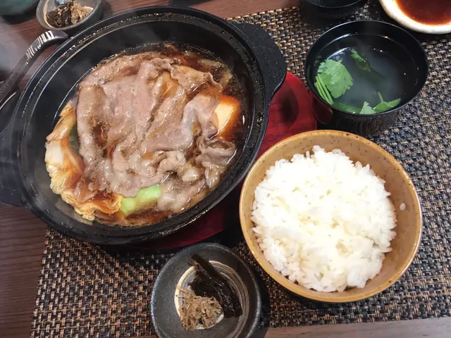 牛肉壽喜燒