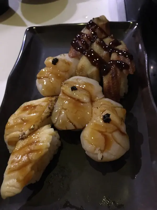 松露帶子壽司香味十足、不但有濃厚松露風味、帶子本身的鮮味亦不可不提。
兩者合二為一、是成功的祕訣。
