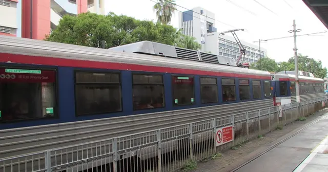 搭程無目的地的輕鐵河, 原來輕鐵比電車更龜速……
