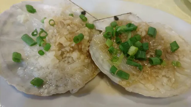 蒜蓉蒸元貝粉絲底