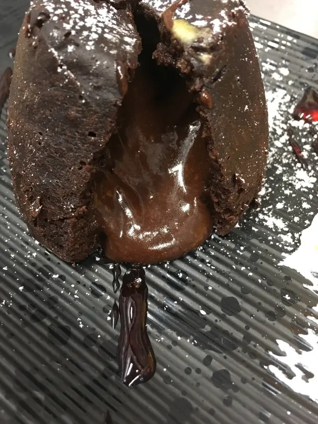 72%朱古力,濃厚但不甜,正