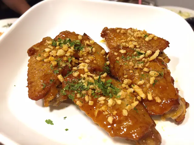 蒜香雞亦