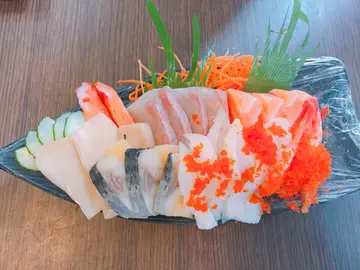 什錦刺身定食