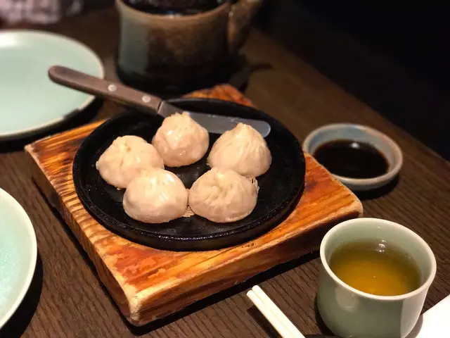 生煎灌湯小籠包