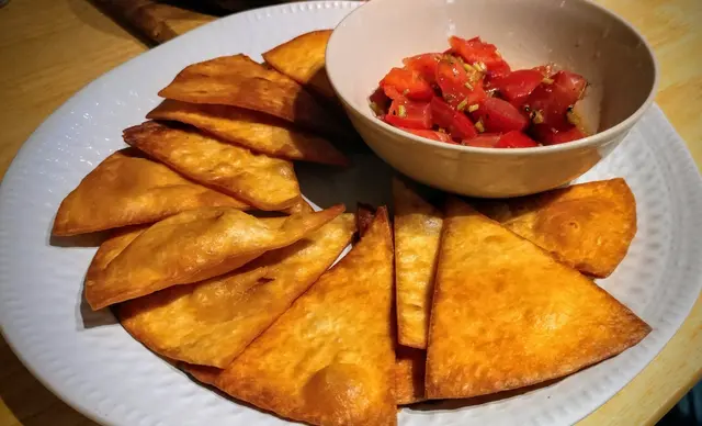 慢煮‧法式小鍋燉牛脷‧墨西哥玉米餅‧鮮番茄沙沙