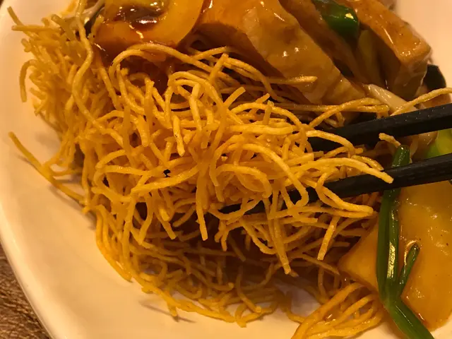 豉椒鮮菌百葉豆腐脆麵