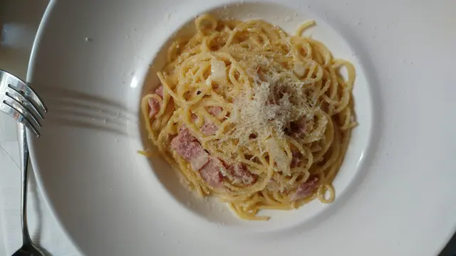 煙肉卡邦尼意粉