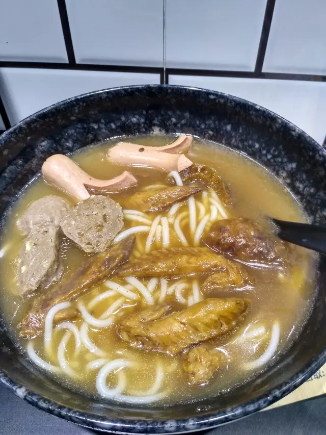 翼尖,牛丸,香腸