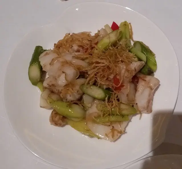 銀魚醬炒鱈魚球